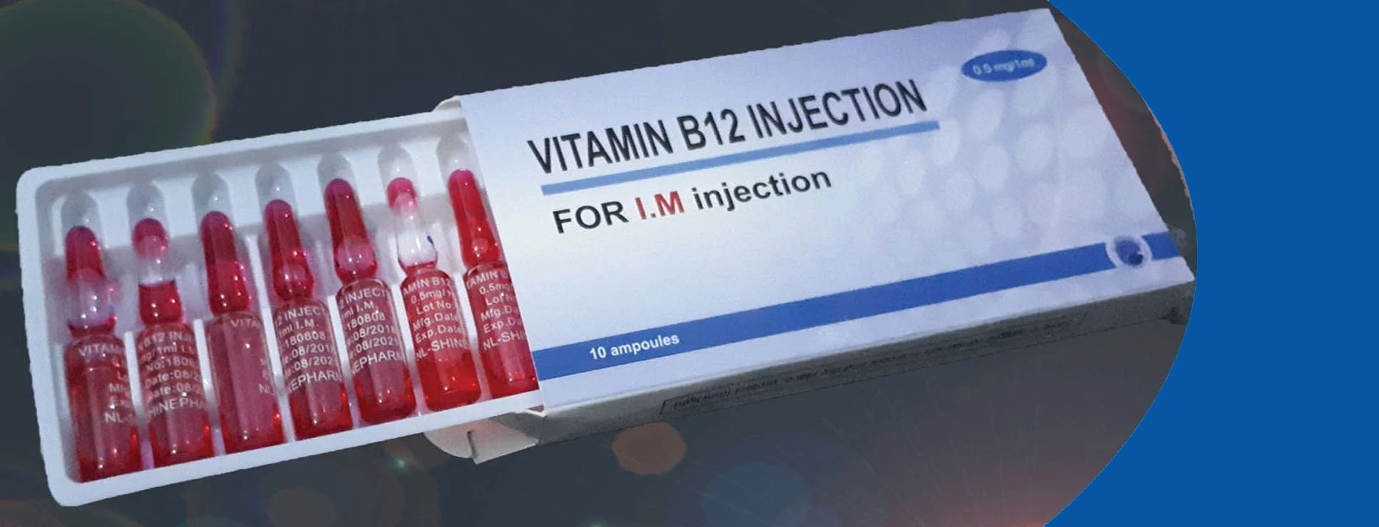 A box of vitamin B12 injection ampoules labeled 