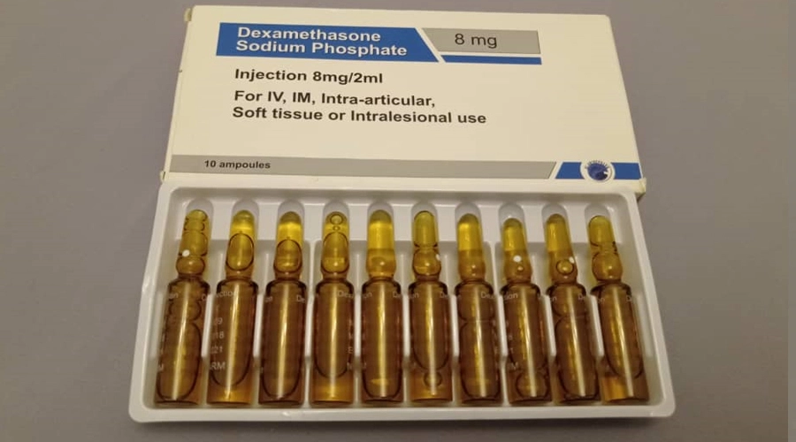 Box of 10 ampoules labeled 